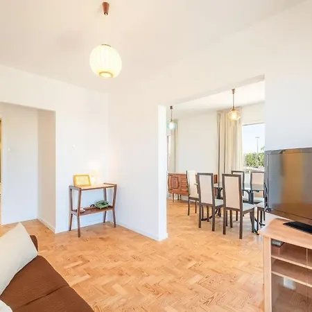 Lejlighed Guestready - Retro Design In Olivais