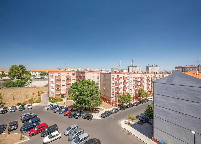 Appartamento Guestready - Retro Design In Olivais Lisbona
