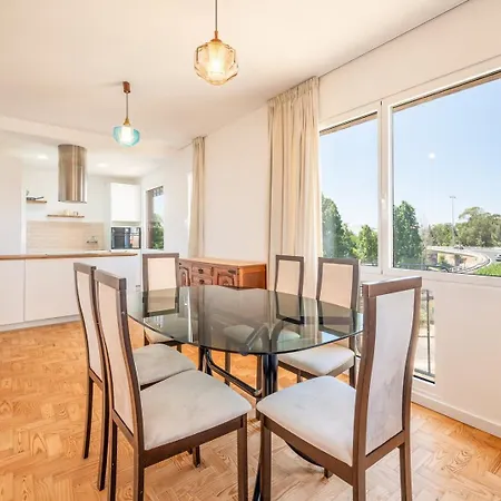 Guestready - Retro Design In Olivais Lissabon