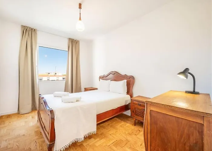 Guestready - Retro Design In Olivais * Lissabon