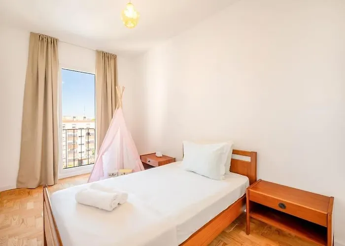 Guestready - Retro Design In Olivais Appartement